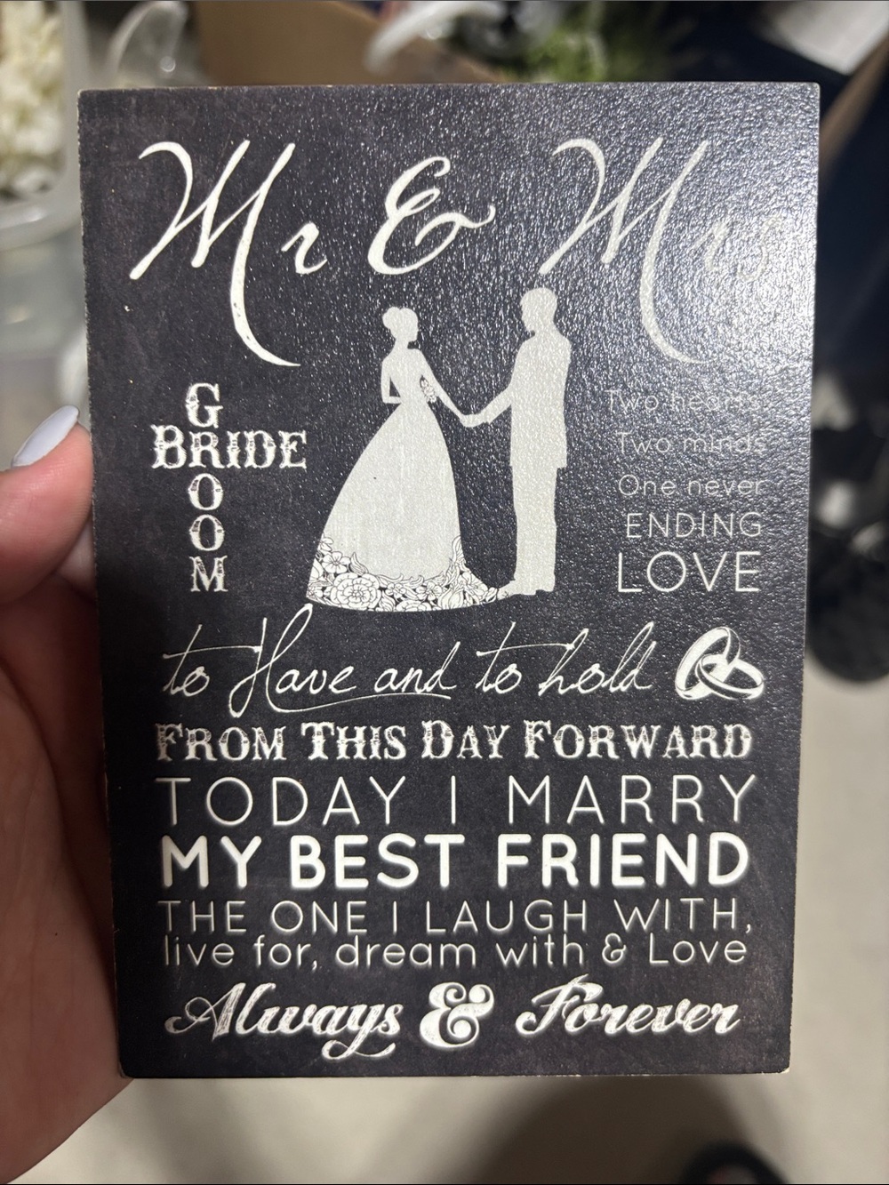 Mr & Mrs Sign